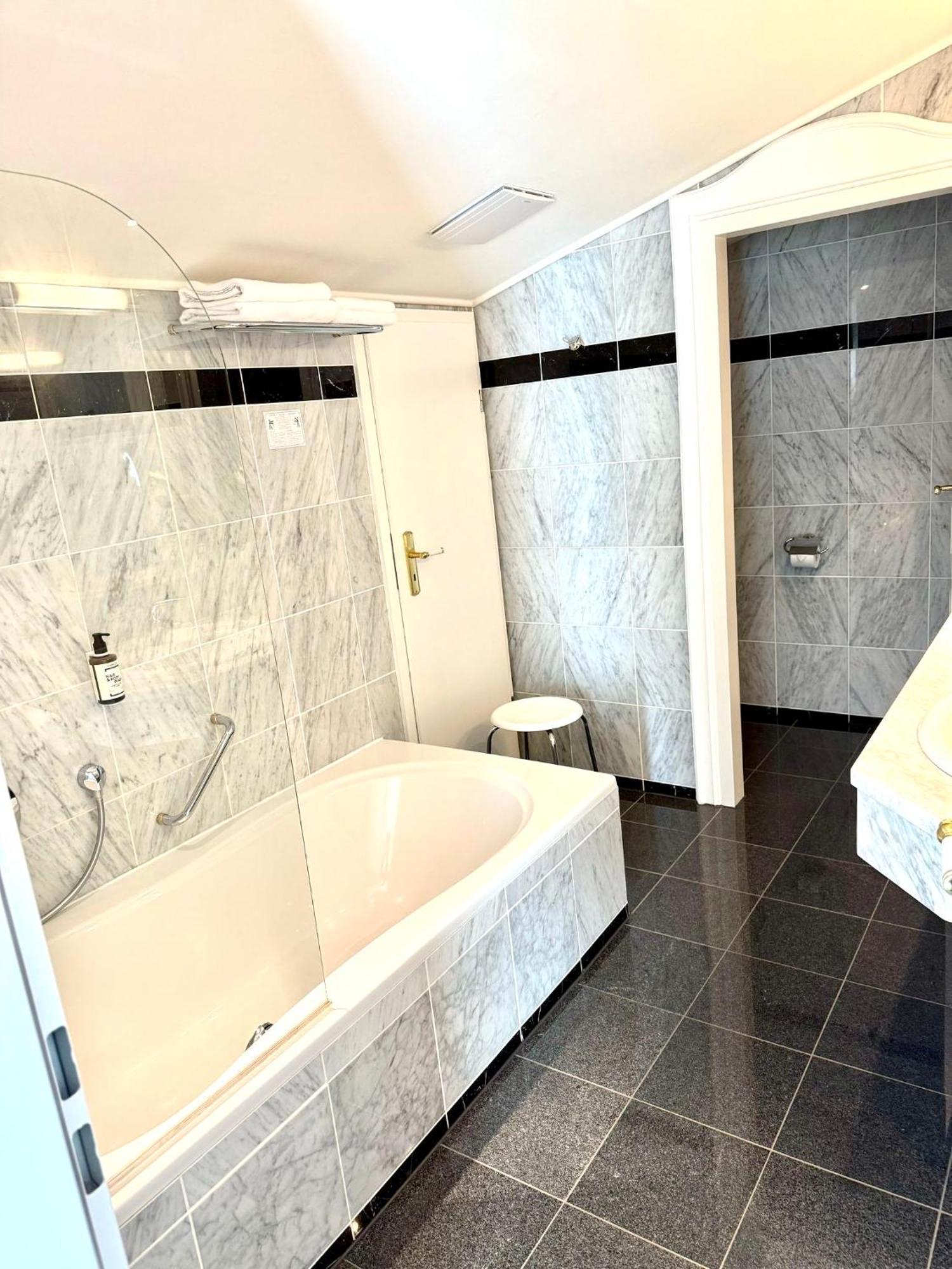 Hotel Seehof Leipzig 4*